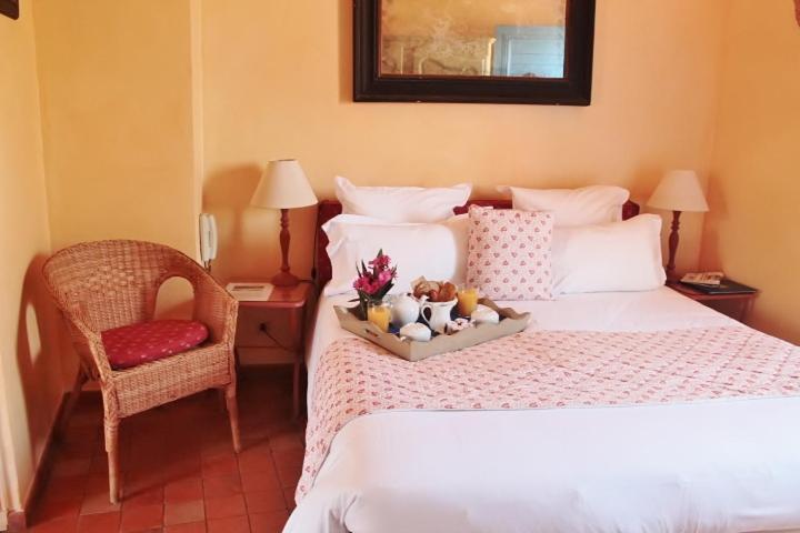 Auberge Des Glycines Porquerolles Esterno foto