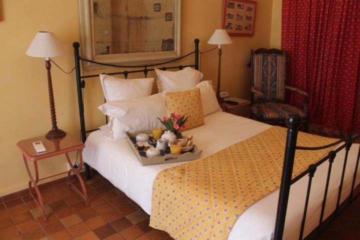 Auberge Des Glycines Porquerolles Esterno foto