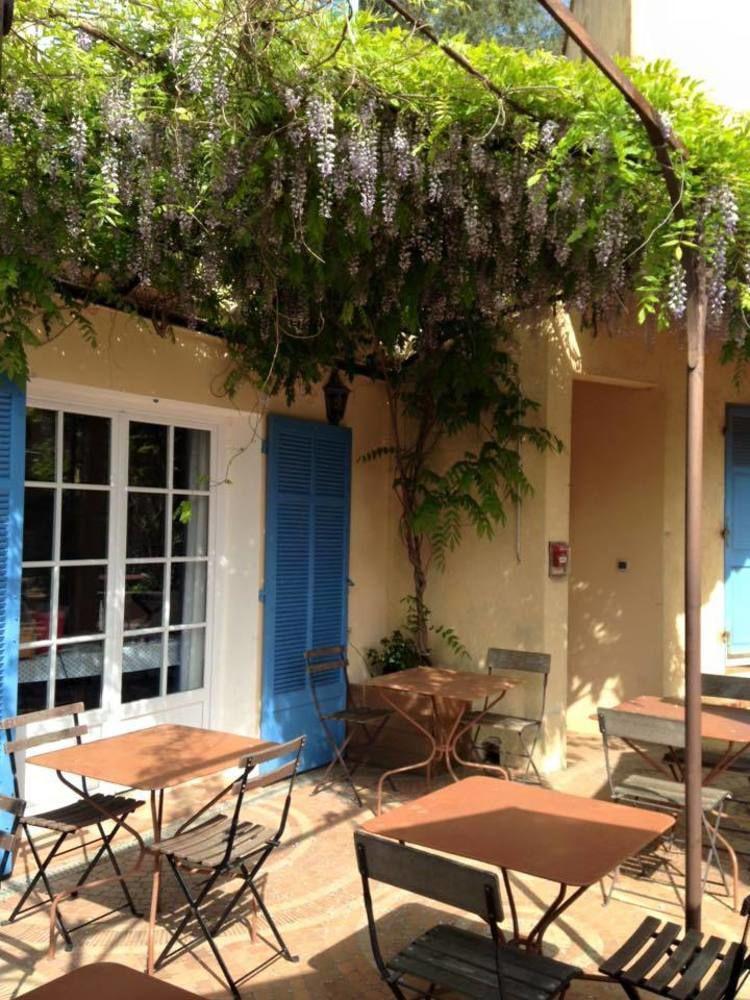 Auberge Des Glycines Porquerolles Esterno foto