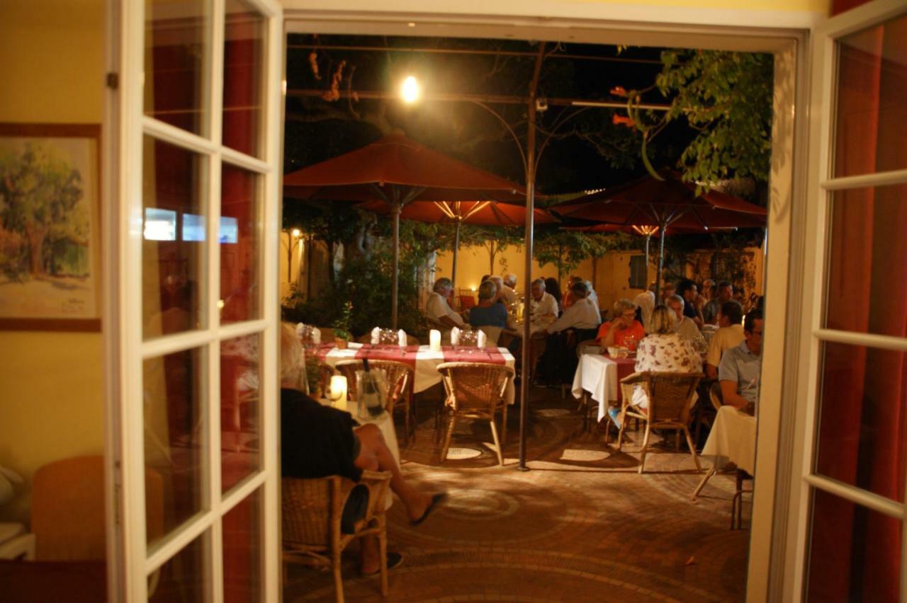 Auberge Des Glycines Porquerolles Esterno foto