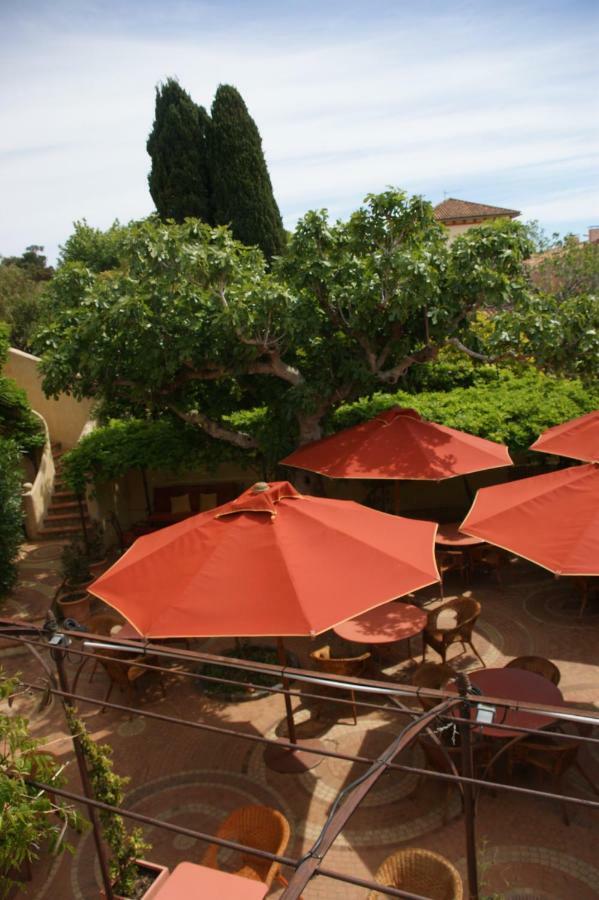 Auberge Des Glycines Porquerolles Esterno foto